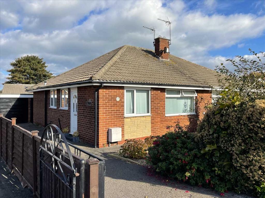 Harewood Drive, Filey 2 bed bungalow for sale £215,000