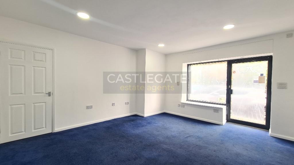 289 Bradford Road, Huddersfield, West Yorkshire, H