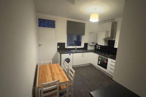 Thornville Street, Hyde Park, Leeds, LS6 1RP