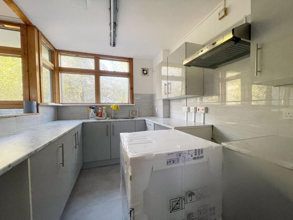 Three Bedroom Flat to Rent