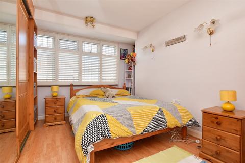62 Abbotts Road, Mitcham, CR4 1JU