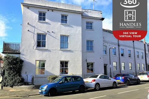 6 bedroom apartment to rent, George Street, Leamington Spa, CV31