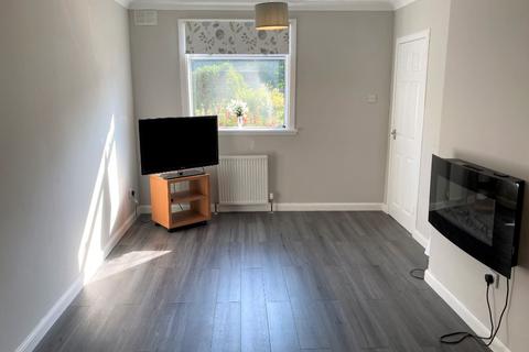 3 bedroom semi-detached house to rent, Smithy Green Avenue, Danderhall, Midlothian, EH22