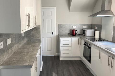 3 bedroom semi-detached house to rent, Smithy Green Avenue, Danderhall, Midlothian, EH22
