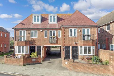 2 bedroom flat for sale - South Street, Lancing, West Sussex