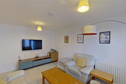 3 bedroom flat to rent, Arneil Drive, Edinburgh, EH5