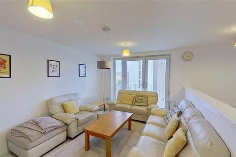 3 bedroom flat to rent, Arneil Drive, Edinburgh, EH5