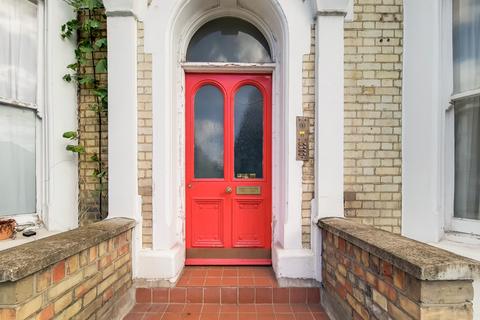 Flat 4, 215 North End Road, London, W14 9NP