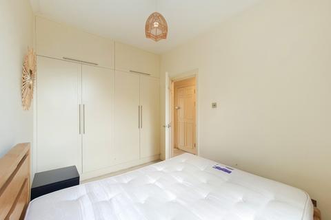 Flat 4, 215 North End Road, London, W14 9NP