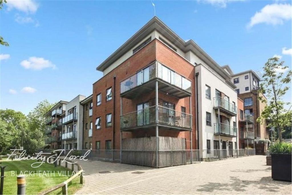 Highfield Close, SE13 1 bed flat £1,350 pcm (£312 pw)