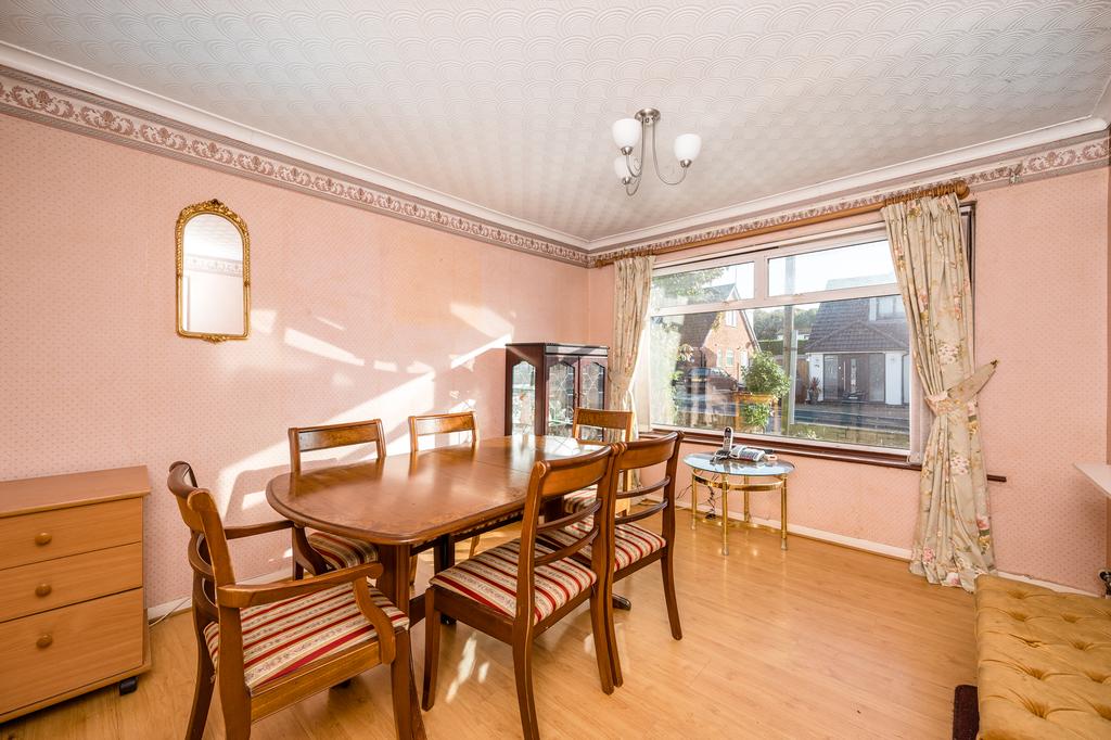 Clifton Road, Billinge, WN5 3 bed semidetached house £175,000