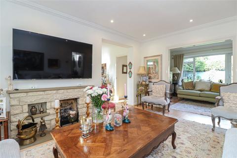 4 bedroom detached house for sale - The Spinney, Beaconsfield, Buckinghamshire, HP9