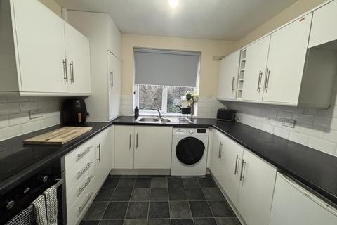 2 bedroom apartment to rent, Kemnal Road, Chislehurst, BR7
