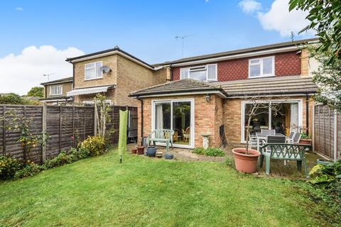 18 Ashley Way, West End, Woking, GU24 9NJ