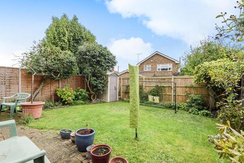 18 Ashley Way, West End, Woking, GU24 9NJ