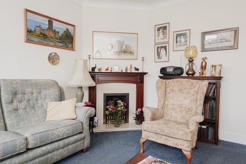 37 Rectory Lane, Ashtead, KT21 2BA
