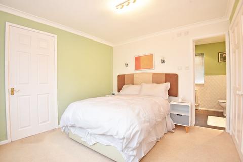 4 bedroom detached house for sale - Hookstone Chase, Harrogate