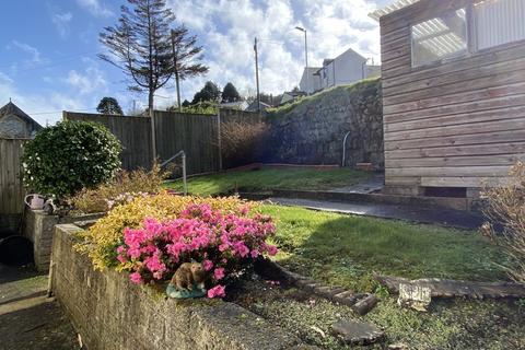 2 Forth An Vre, Brea, Camborne, TR14 9BG