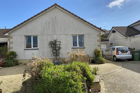 15 Polvelyn Parc, Hayle, TR27 4JP