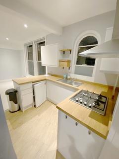 2 bedroom apartment for sale - Waverley Grove, Southsea