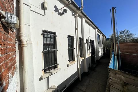 Property to rent, New Street, Penzance