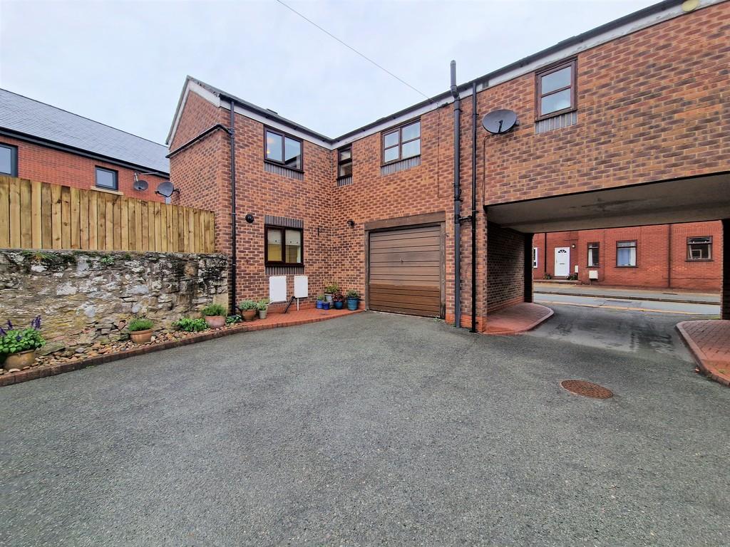 Houses For Sale Brook Street Stotfold at Brandy Pigott blog