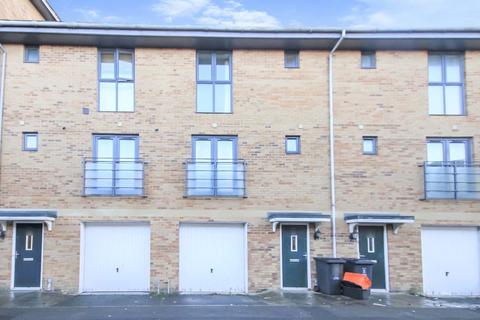 3 Pasteur Drive, Swindon, SN1 4GG