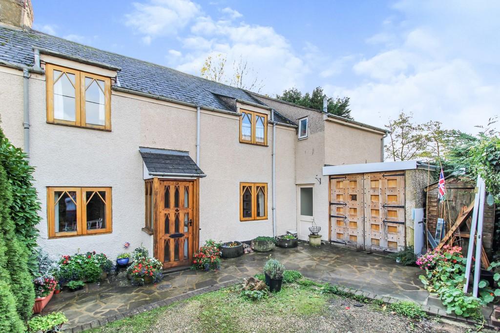 Bath Road, Cricklade 3 bed detached house for sale £435,000