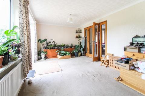 12 Bath Road, Cricklade, Swindon, SN6 6AT