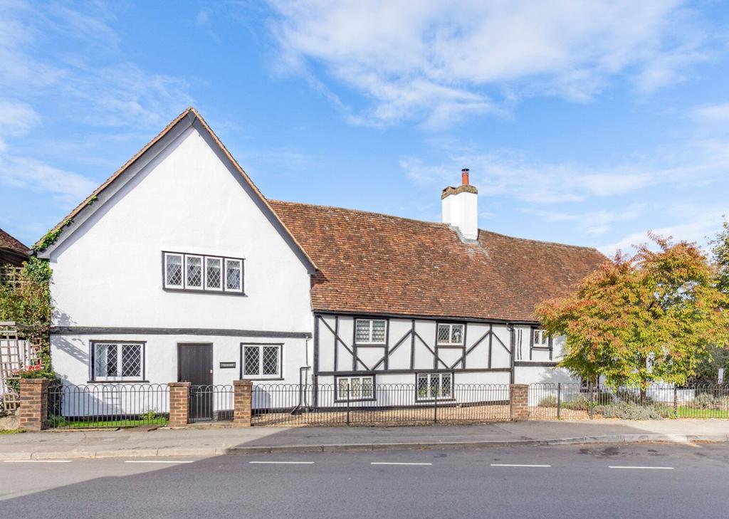 High Street, Eynsford, Kent, DA4 6 bed detached house for sale £975,000
