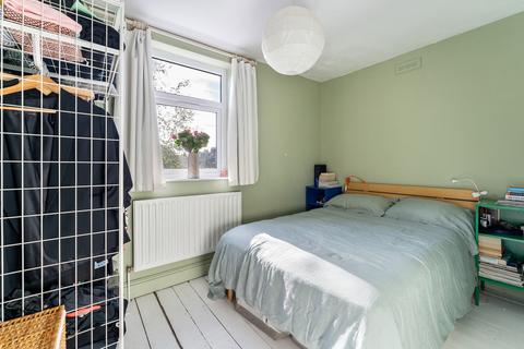 124a Godwin Road, London, E7 0LP