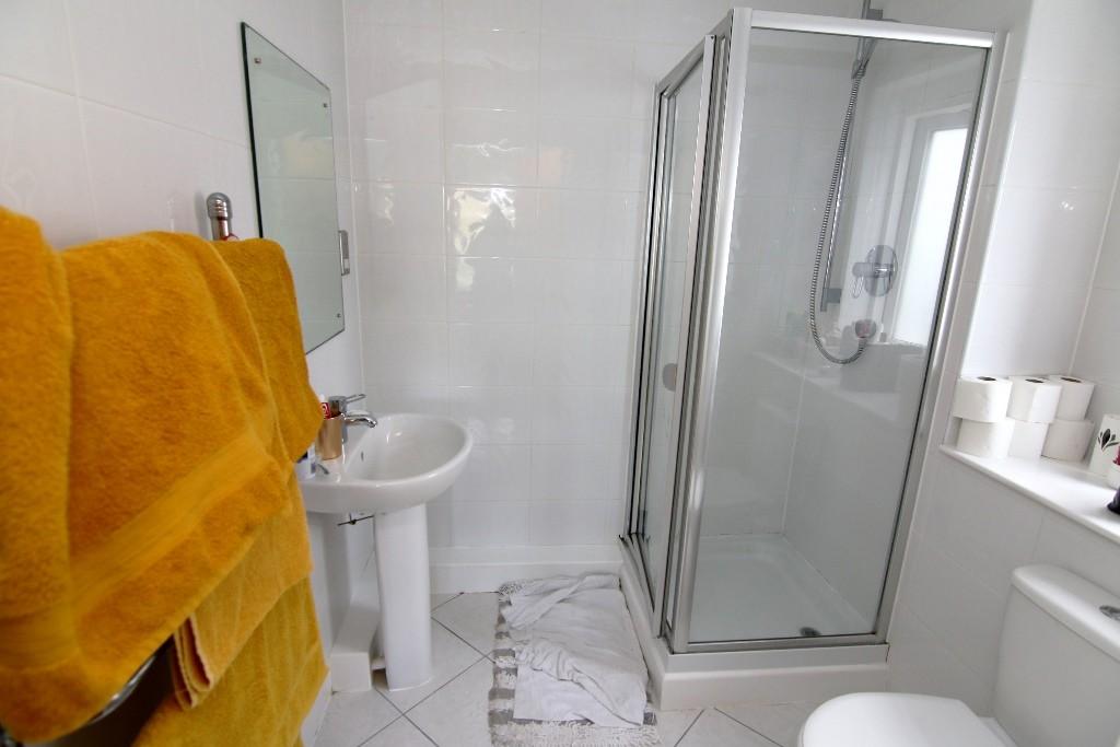 Ensuite Shower Room
