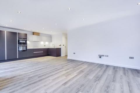 2 bedroom apartment to rent, Foxley Lane, West Purley