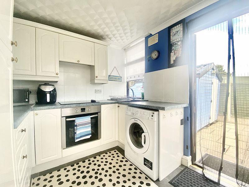Kitchen alternate