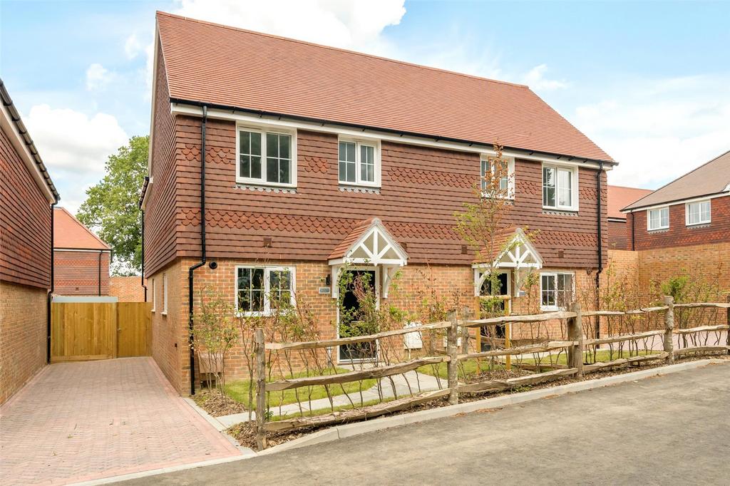 Old Station Road, Wadhurst 3 bed semidetached house £540,000
