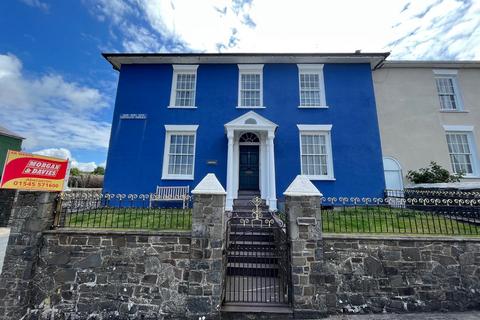 5 bedroom townhouse for sale, 1 Greenland Terrace, Aberaeron, SA46