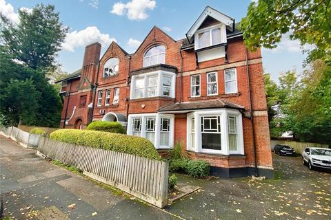 Flat 1, The Gables, 2 Pine Tree Glen, Bournemouth, BH4 9EJ