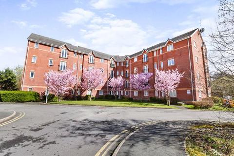 3 bedroom apartment to rent, Waterside Gardens, Astley Bridge, Bolton