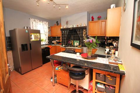3 bedroom end of terrace house for sale - Lynncroft, Eastwood, Nottingham, NG16