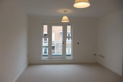 2 bedroom apartment to rent, Shippam Street, Chichester, West Sussex, PO19