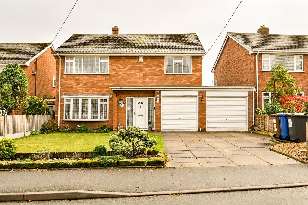 Long Lane, Fradley, Lichfield, WS13 4 bed detached house £375,000