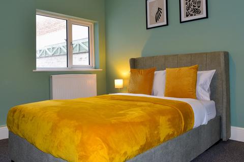 undefined, Room 2, 154 Grimsby Road