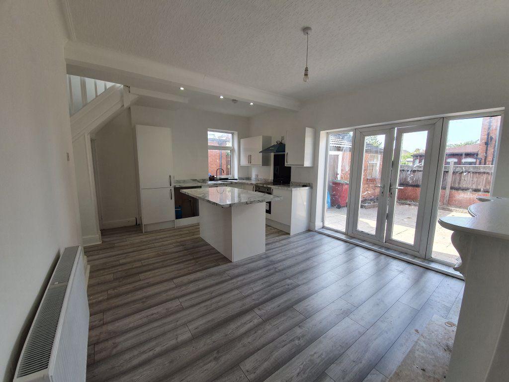 Arnold Avenue, Blackpool, Lancashire 3 bed semidetached house £795 pcm (£183 pw)