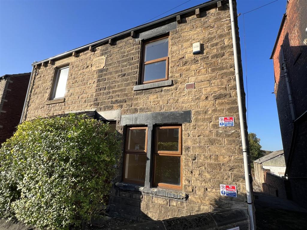 Wakefield Road, Barnsley 4 bed semidetached house £890 pcm (£205 pw)