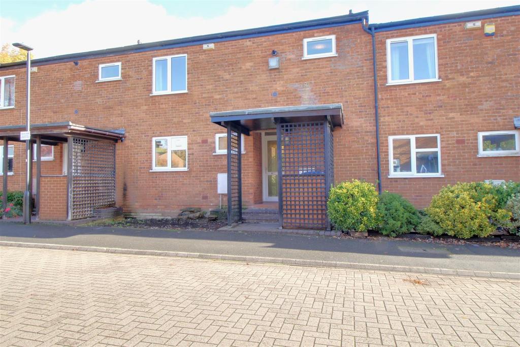 Luke Lane, Innsworth, Gloucester 3 bed terraced house for sale £200,000