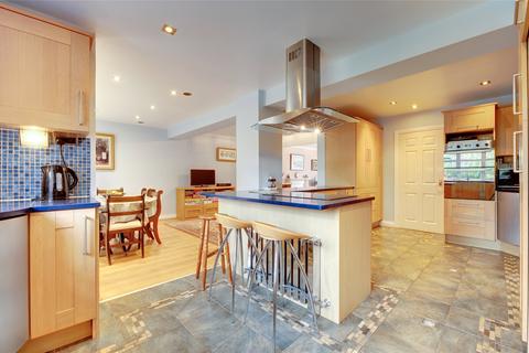 26 Ashfield Park, Whickham, Newcastle Upon Tyne, NE16 4SQ