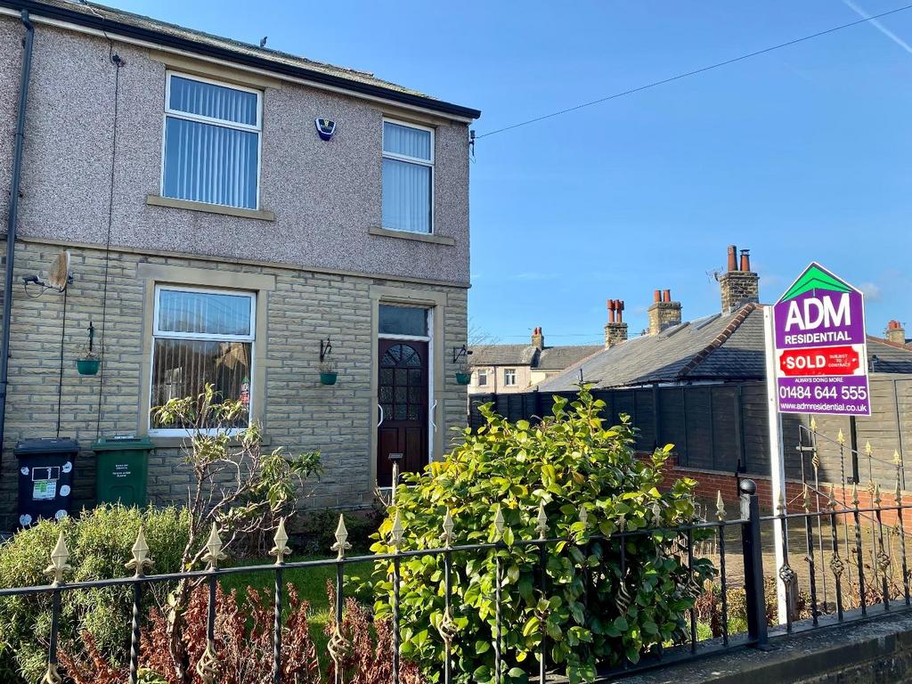 Cross Green Road, Huddersfield 3 bed end of terrace house £165,000
