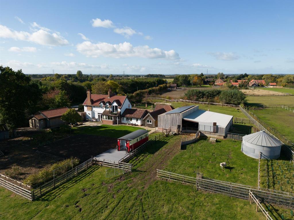 Turnbridge House, York Road, Moor... 5 bed detached house £950,000