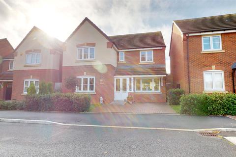 4 bedroom detached house for sale - Campbell Bannerman Way, Tividale, Oldbury