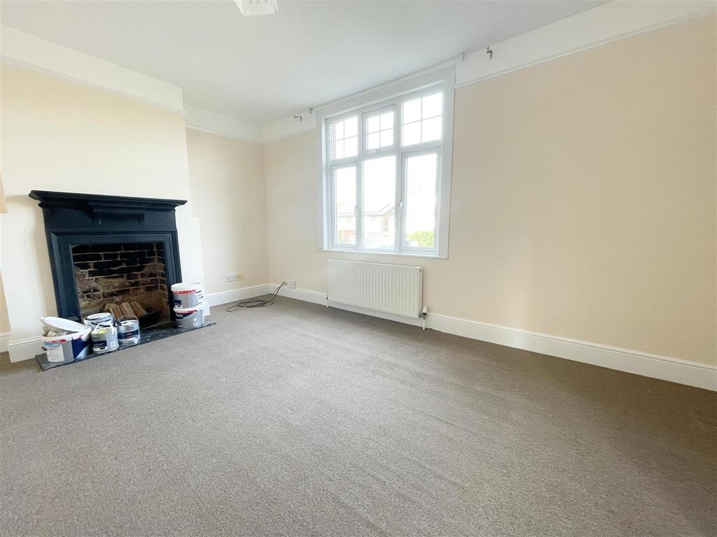 Malting Lane, Orsett, Grays 4 bed house £1,600 pcm (£369 pw)